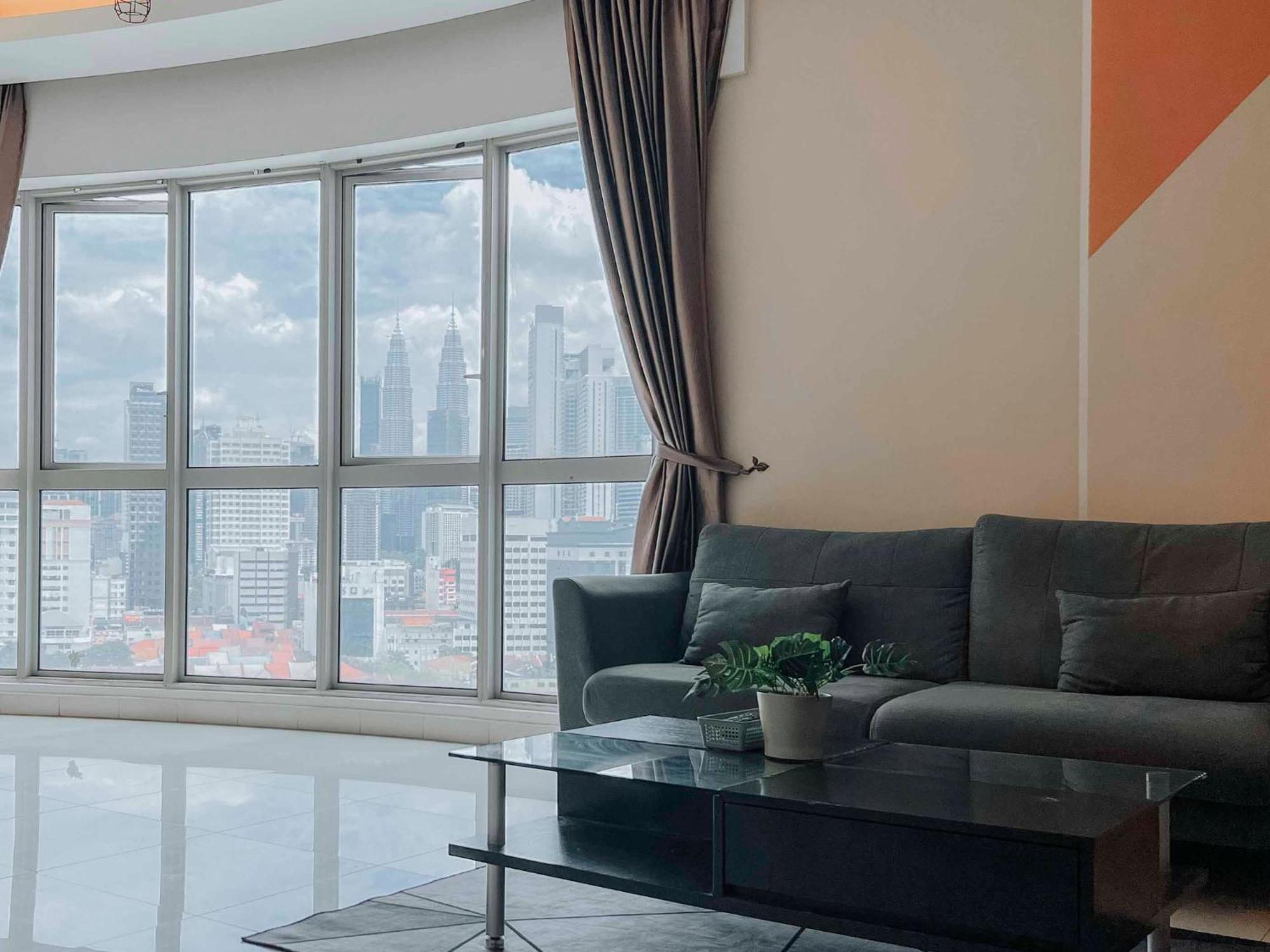 Regalia Residence The Sky Pool Suite Kuala Lumpur Exterior photo
