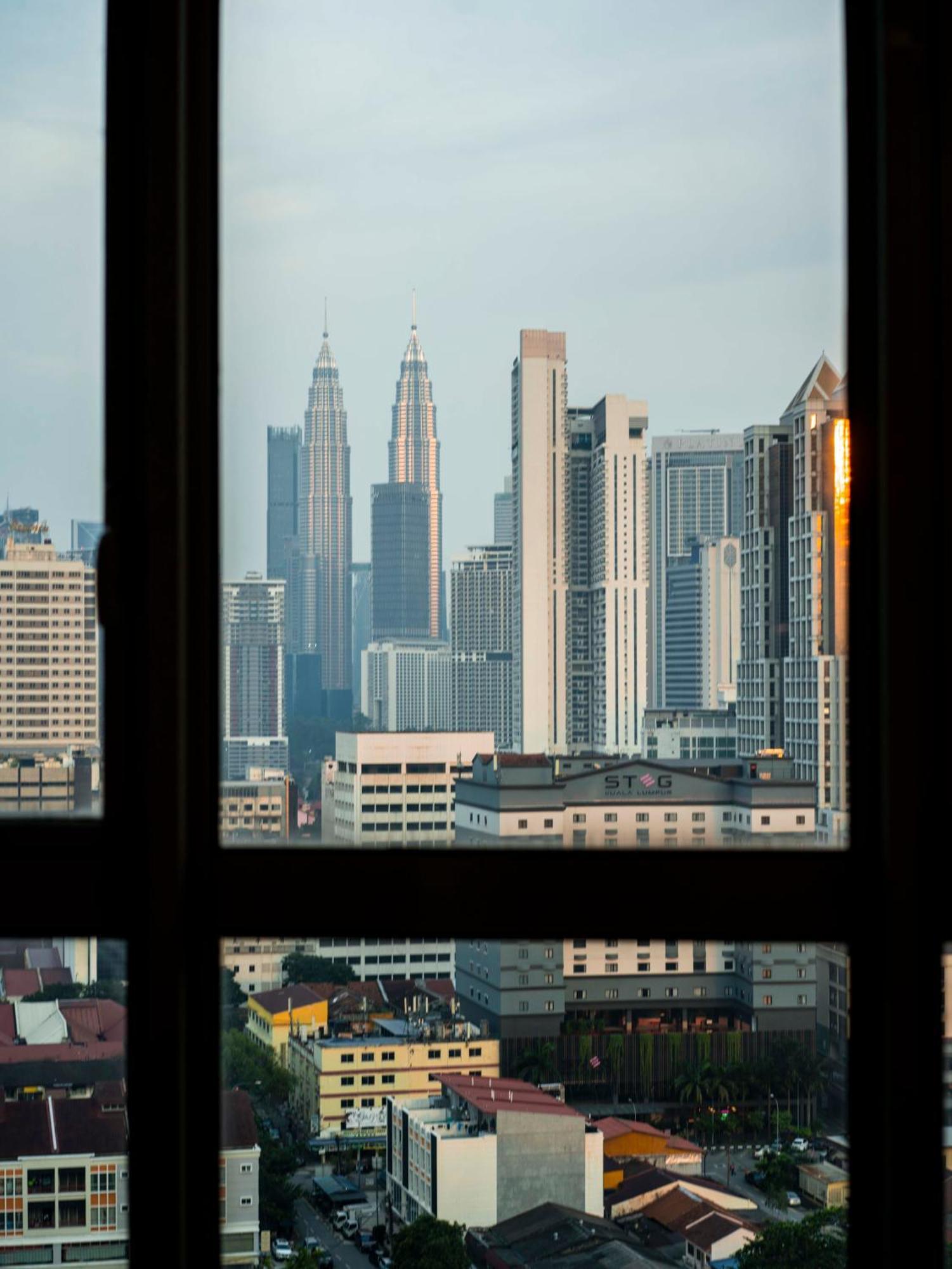 Regalia Residence The Sky Pool Suite Kuala Lumpur Exterior photo