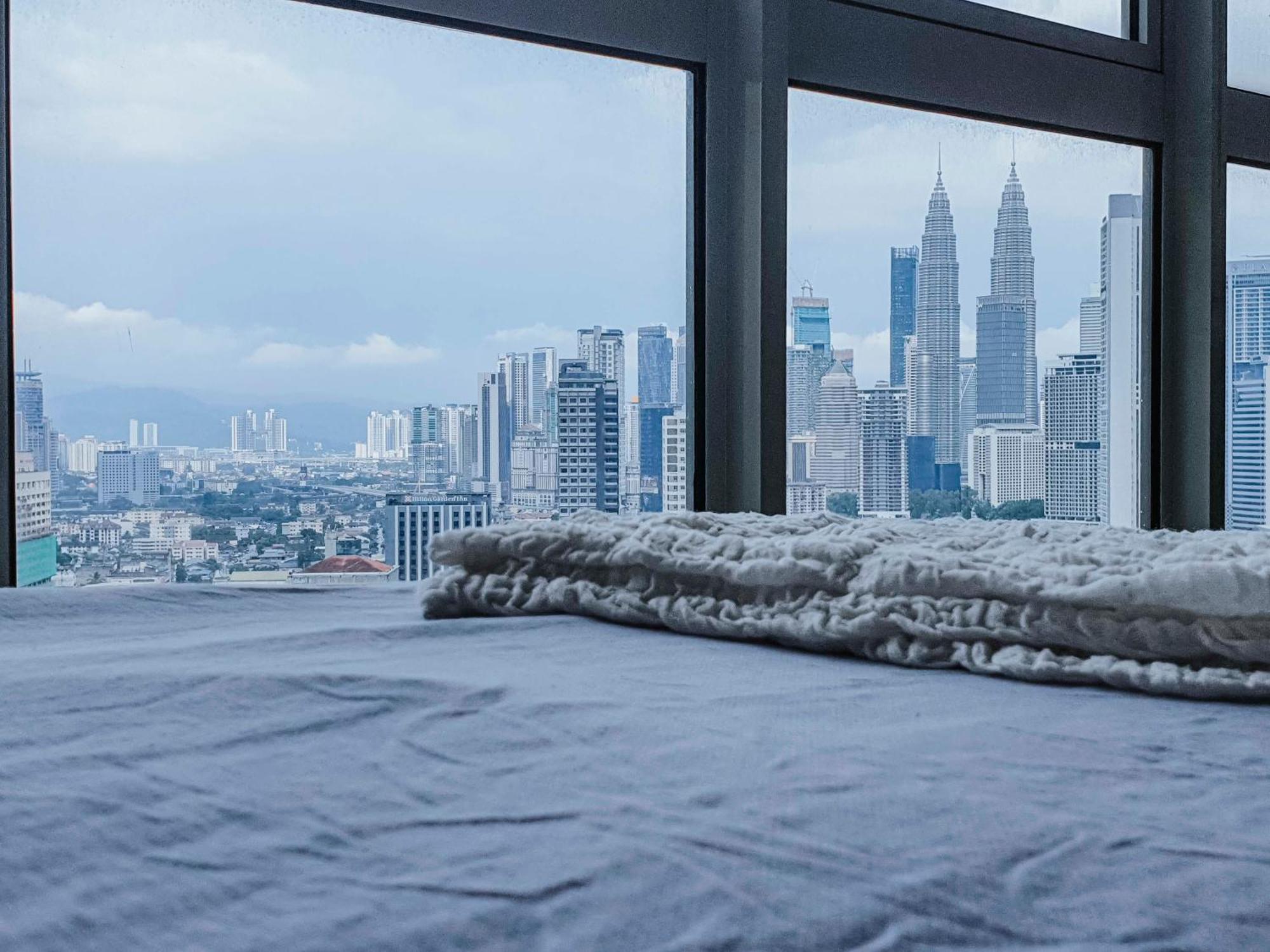 Regalia Residence The Sky Pool Suite Kuala Lumpur Exterior photo
